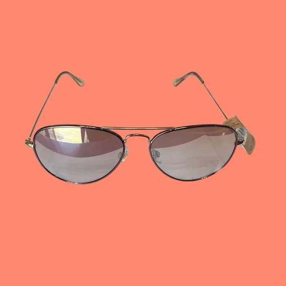 Frye Gold Aviator Sunglasses with Pink Lenses FRYE & CO Rose Gold Classic Metal Aviator with Rose Lens  main image 4